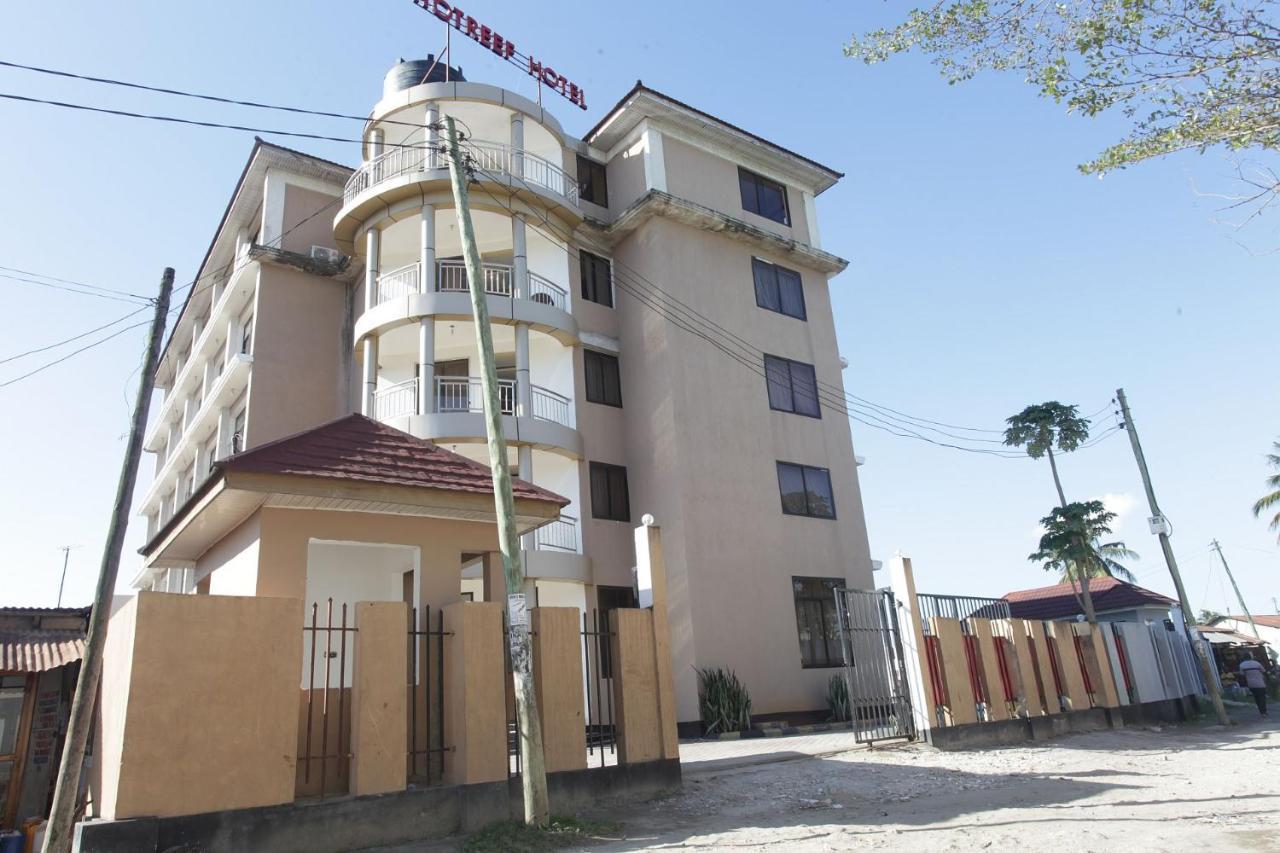 Hotreef Airport Hotel Dar es Salaam Bagian luar foto