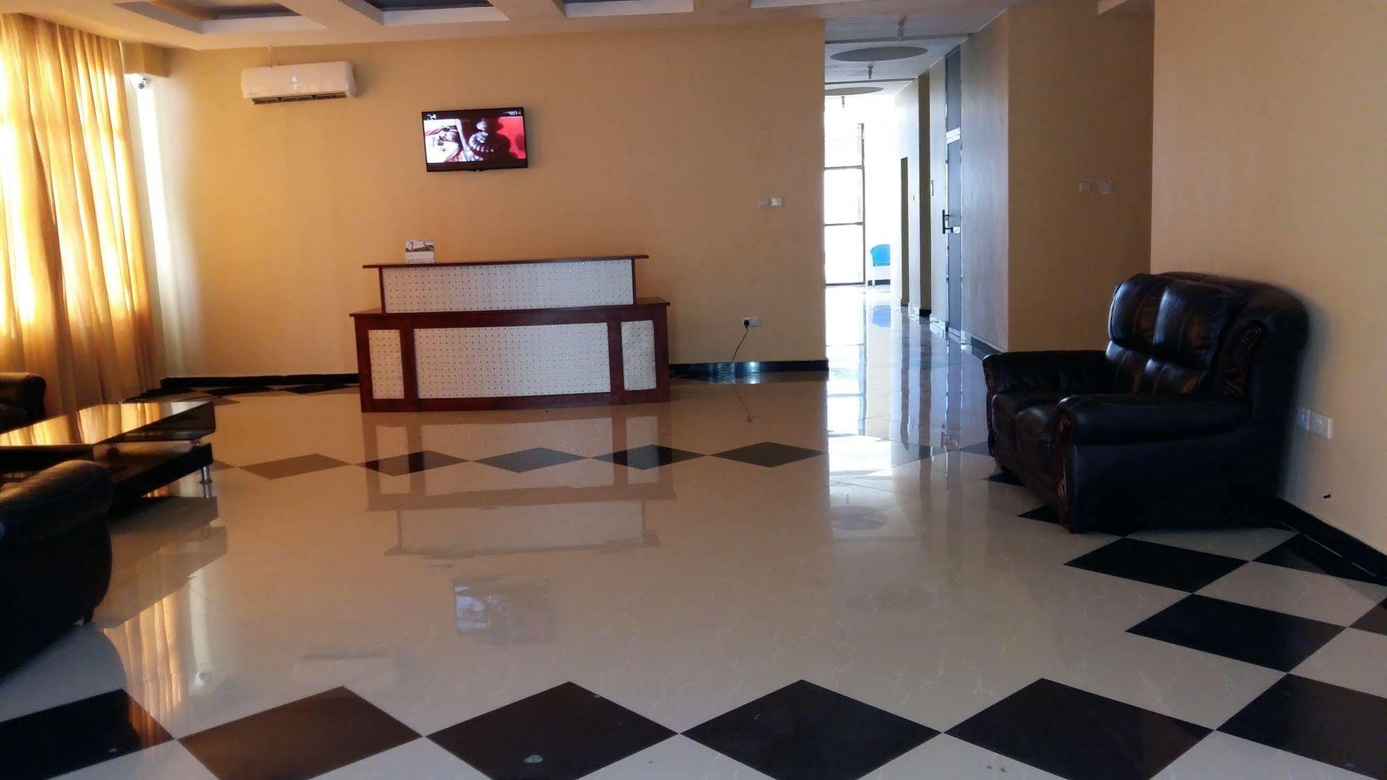 Hotreef Airport Hotel Dar es Salaam Bagian luar foto